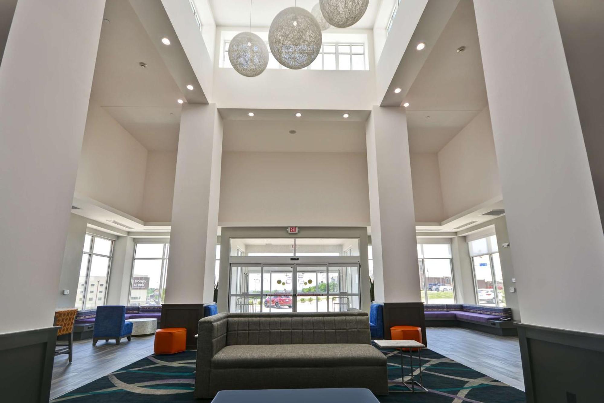 Hilton Garden Inn Tulsa-Broken Arrow, Ok Экстерьер фото